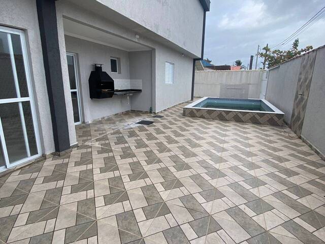 #143 - Casa para Venda em Itanhaém - SP - 1