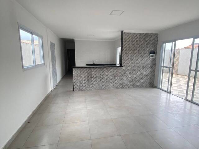#143 - Casa para Venda em Itanhaém - SP - 2